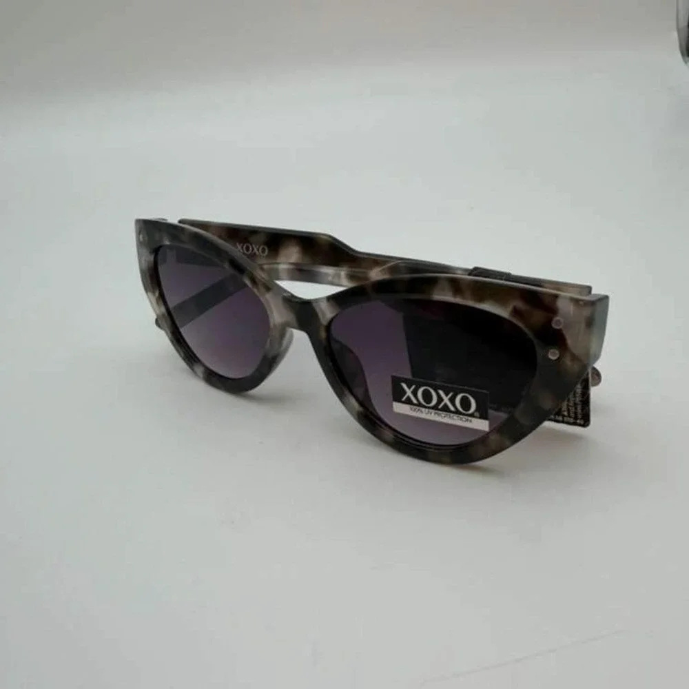 XOXO Cat Eye Sunglasses Marble Tortoise Frame Purple Gradient Lens UV Protection